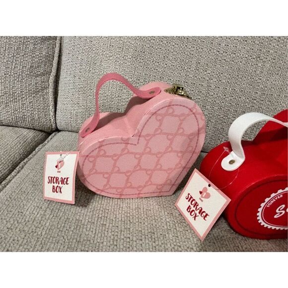 Target Bullseye Valentine’s Day Heart Storage Boxes - Picture 2 of 9